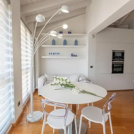 Happy Guest - & Style 리바디솔토